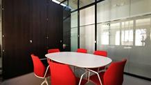 Meeting room rossa
